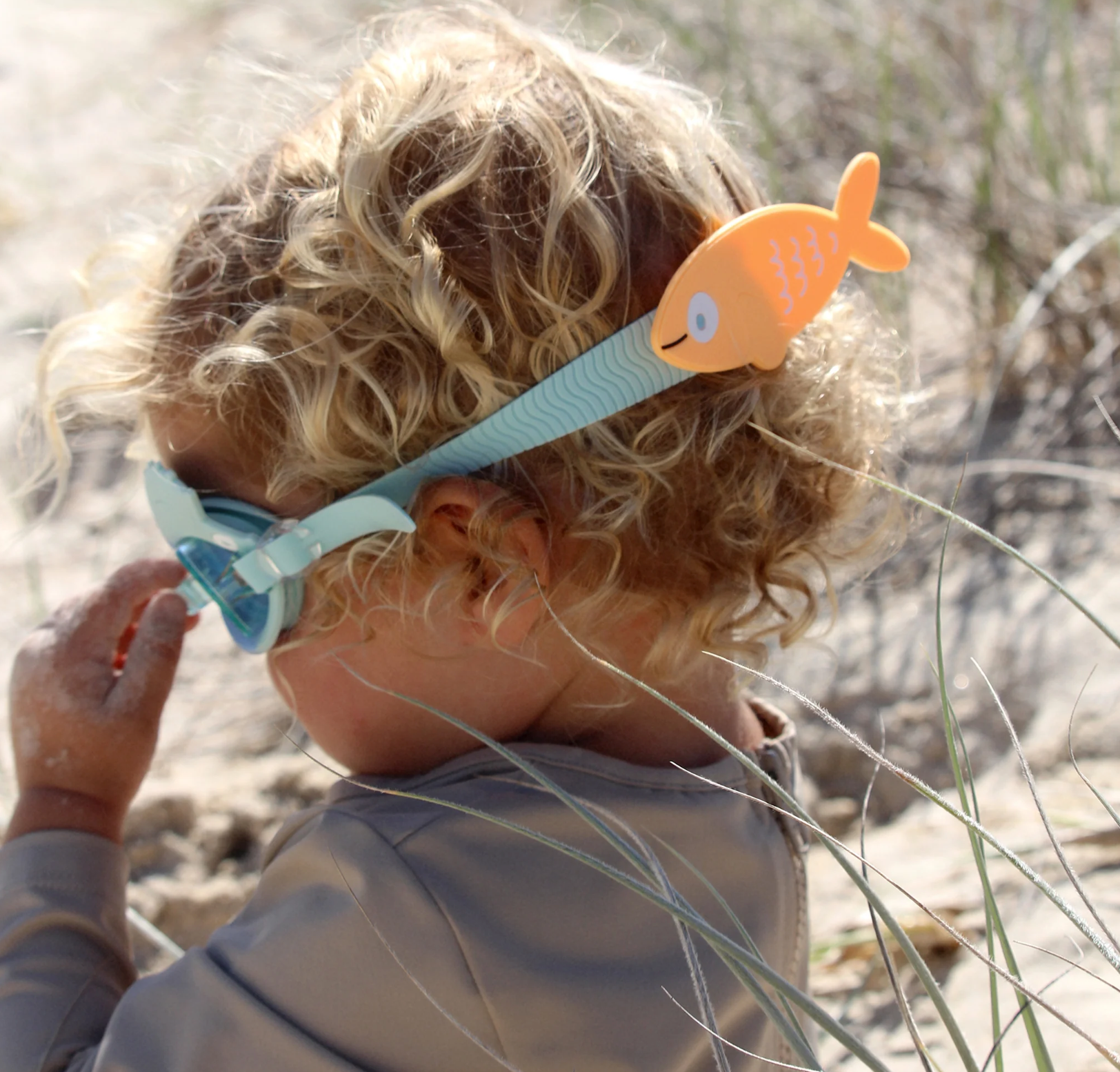 Sunnylife Lunettes de piscine enfant - Finn the fish blue