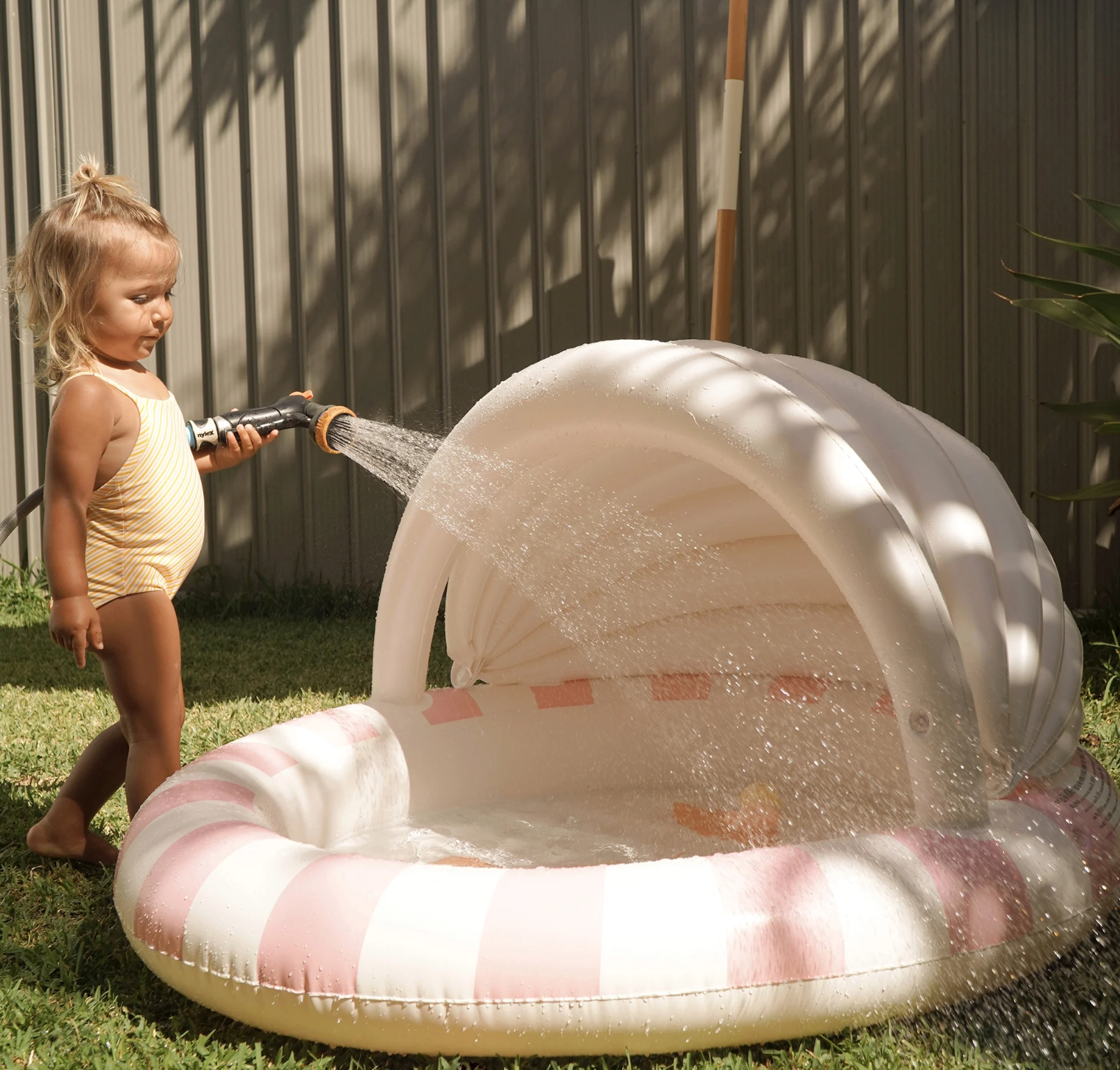 Sunnylife piscine gonflable - Candy cherry
