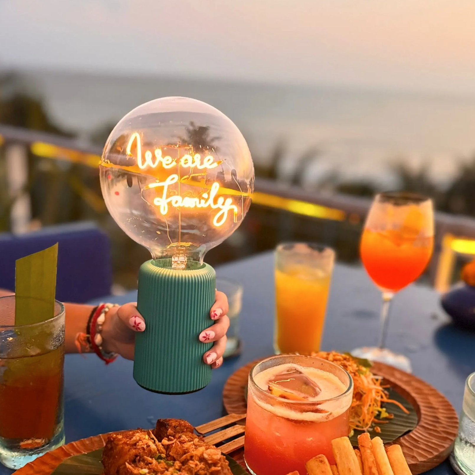 Ampoule We are family - pour socle portable sans fil