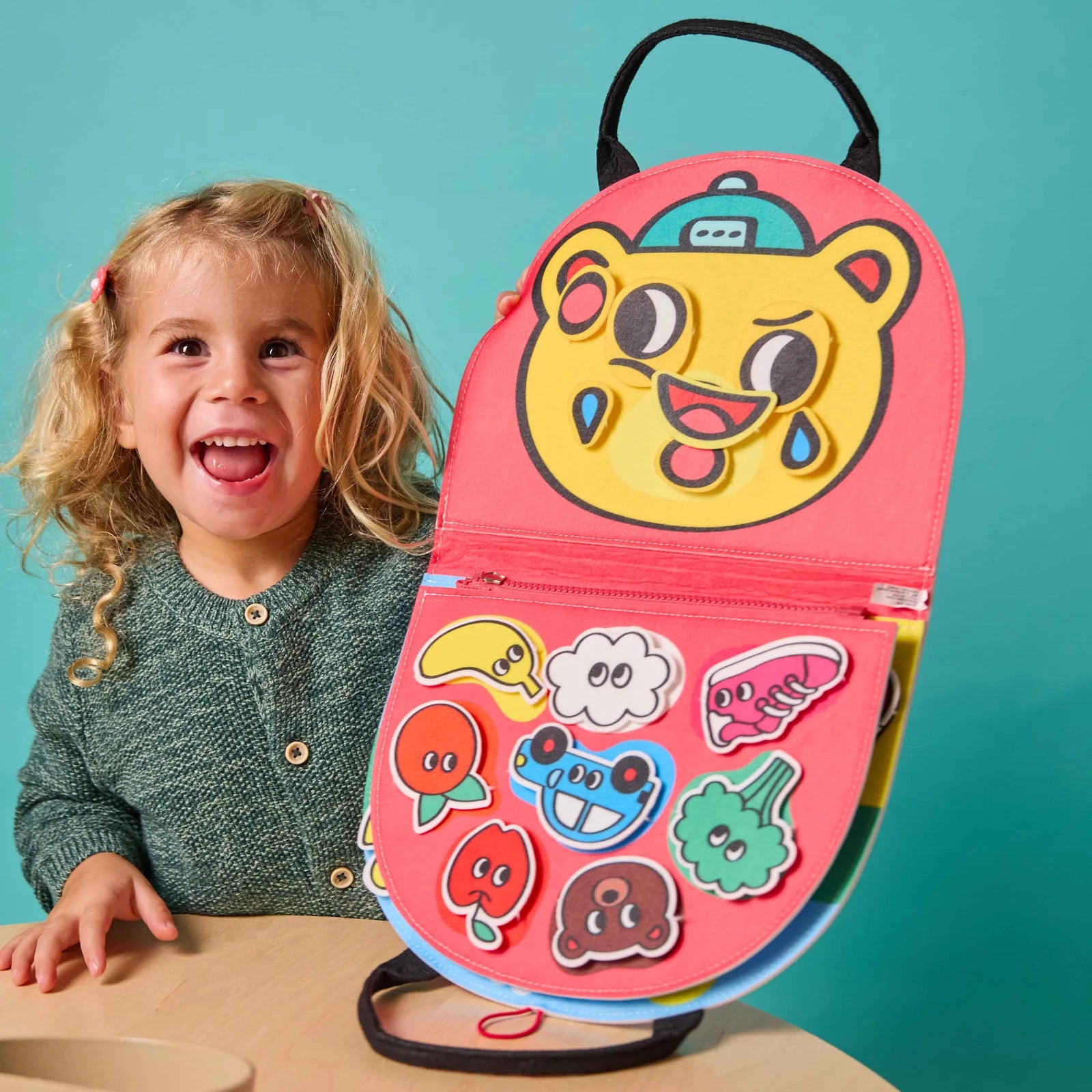 OMY Kit de jeux Montessori - Shapes and colors