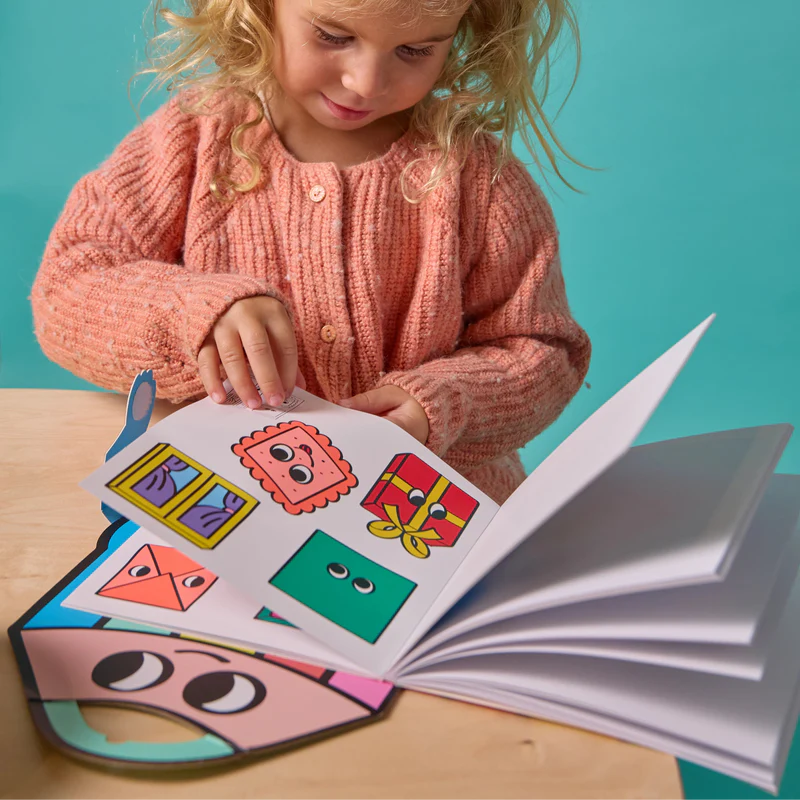 OMY Carnet de stickers Montessori - geometric shapes