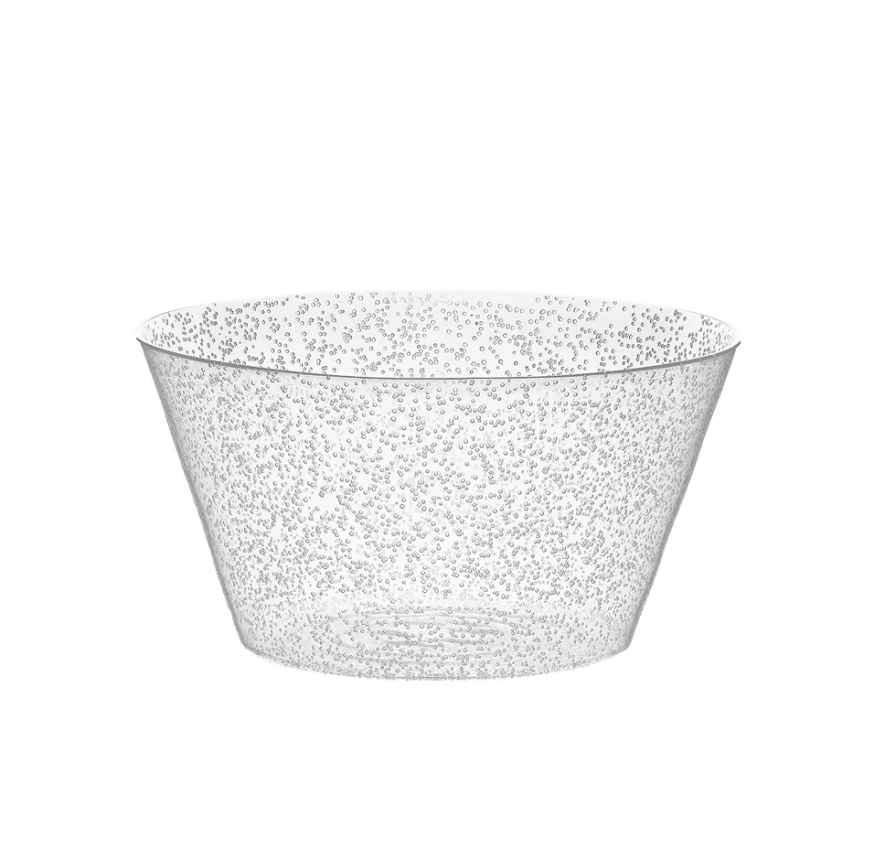 Saladier en méthacrylate transparente, au design translucide et lumineux.