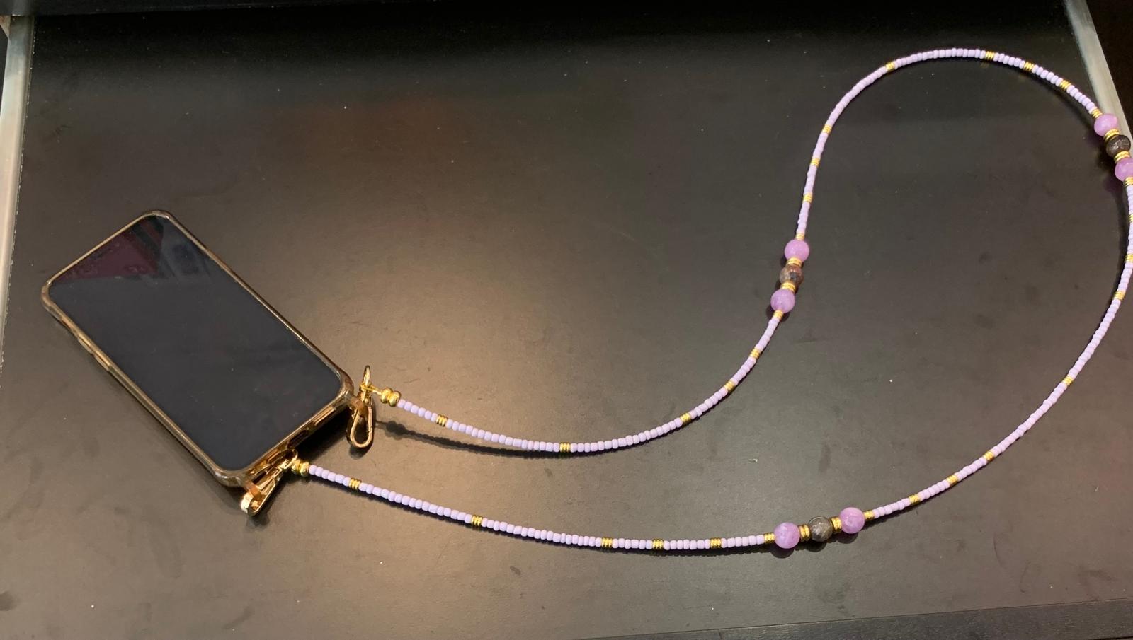 Chaîne de téléphone Iris - perles parmes