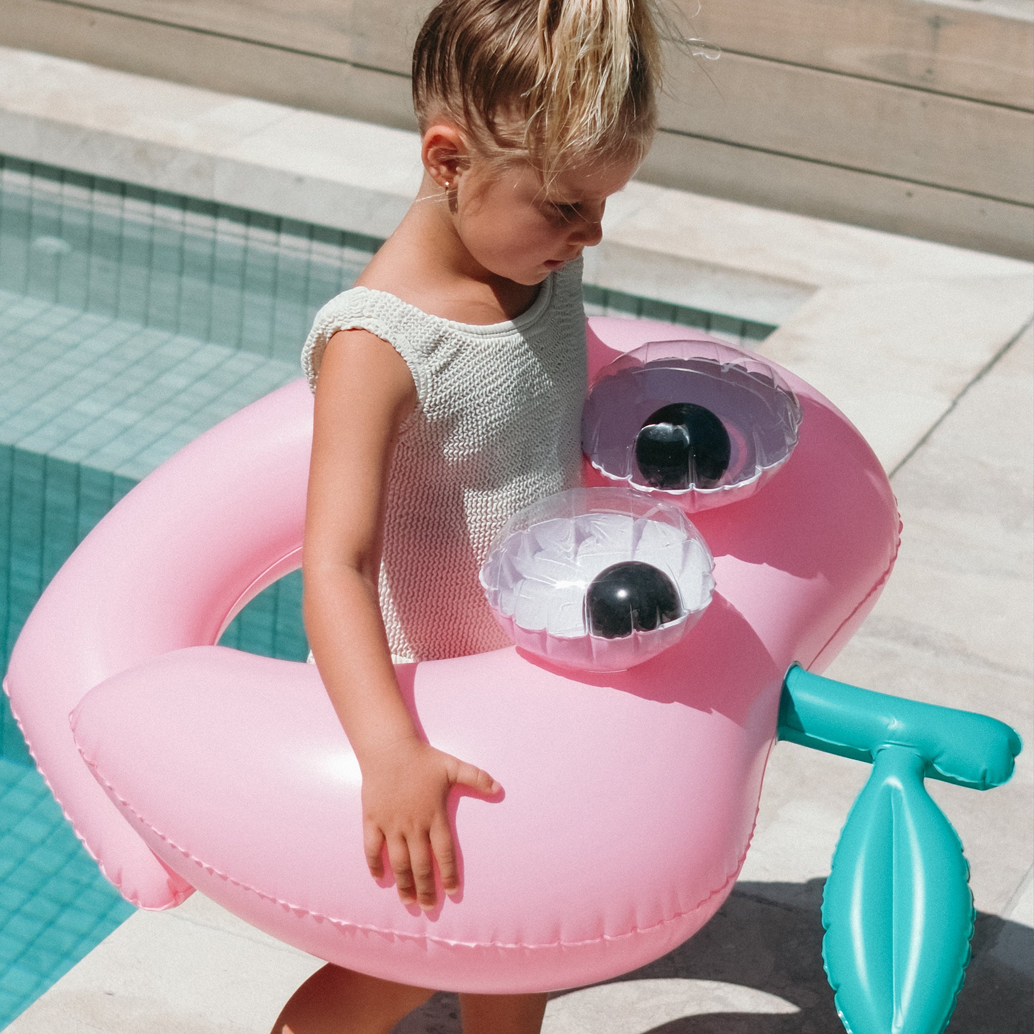 Sunnylife bouée gonflable enfants Poppy la pêche