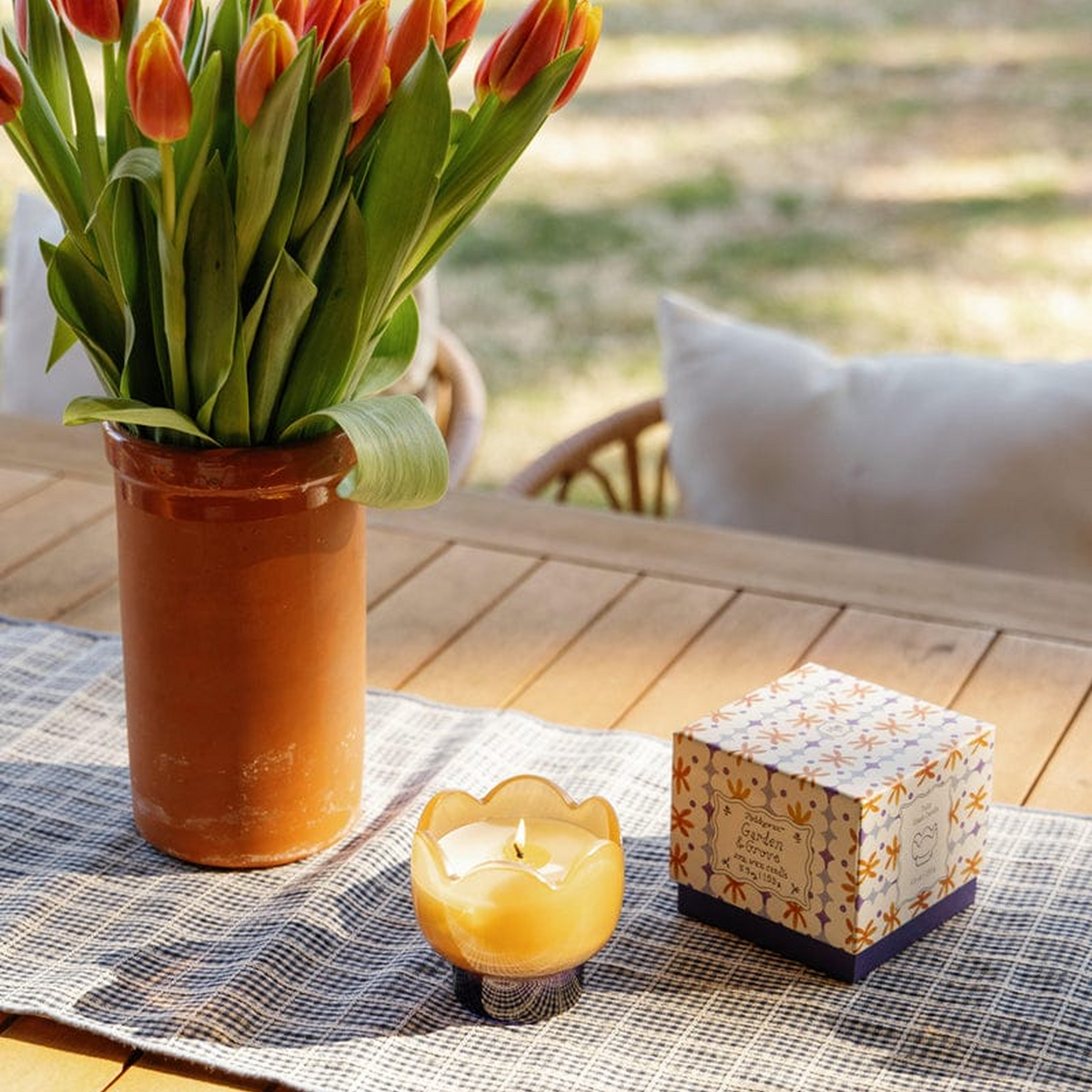 Bougie parfumée Tulip – Garden & Grove