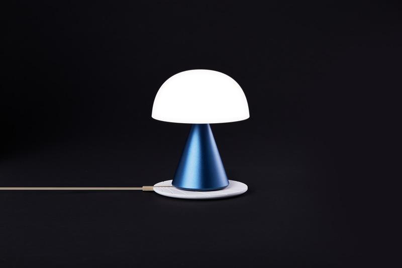 LAMPE LED PORTABLE MINA M 11CM - BLEU FONCE