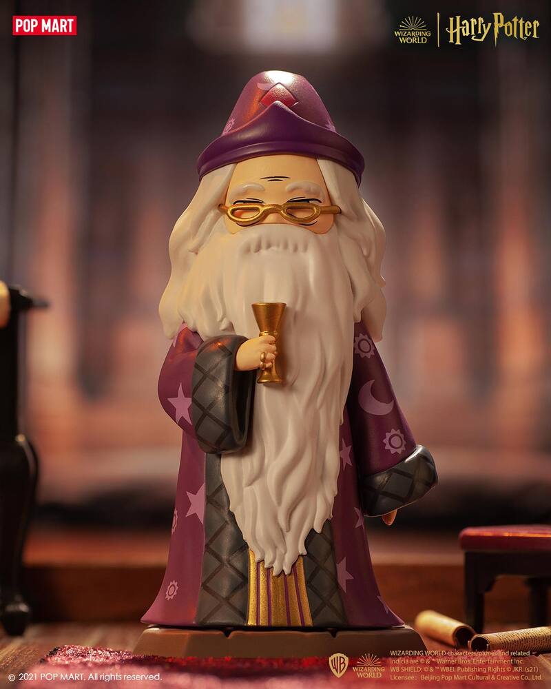 FIGURINE HARRY POTTER SORCERER