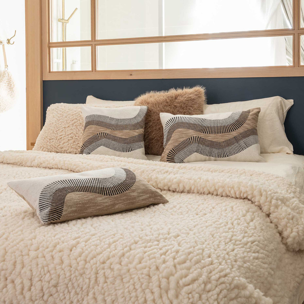 Coussin brodé - Hiro