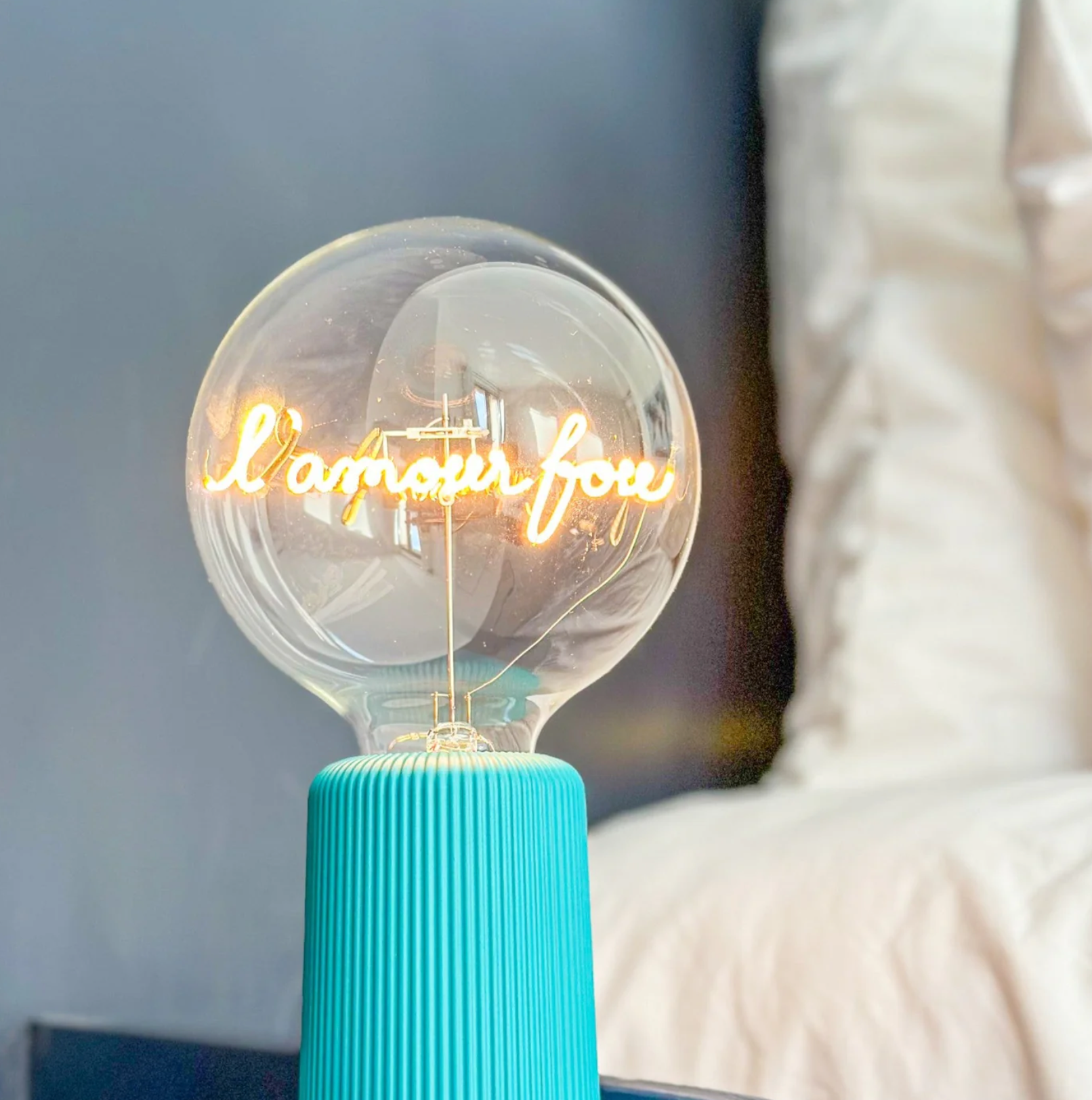 Ampoule L'amour fou pour socle portable sans fil