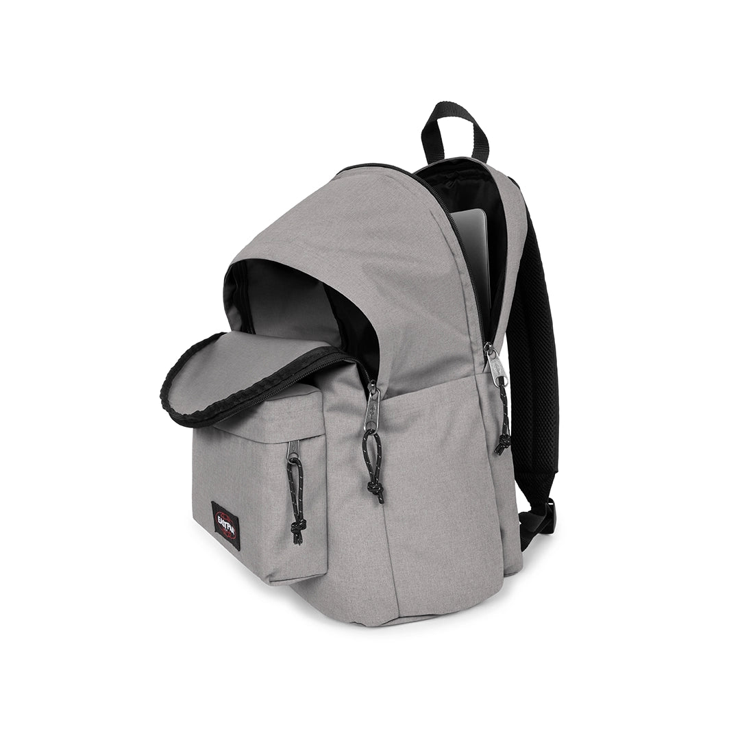 Sac à dos Eastpak Day Office Snow Grey, vue de coté, poches ouvertes