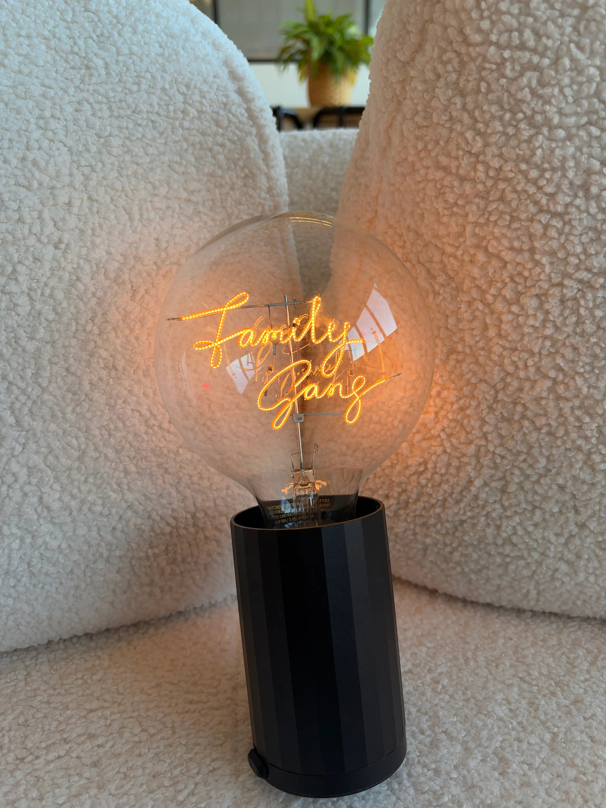 Ampoule Family Gang pour socle portable sans fil