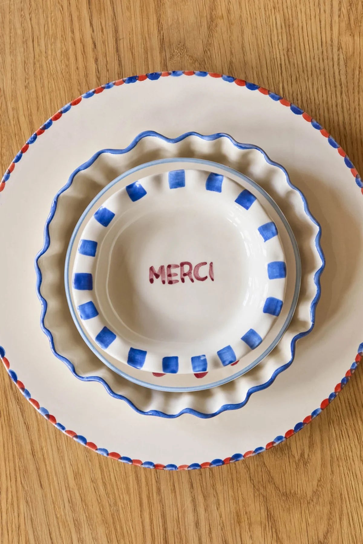 Assiette céramique peinte à la main - merci