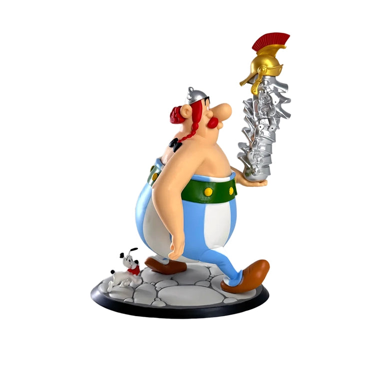 Figurine d'Obelix Pile de Casques