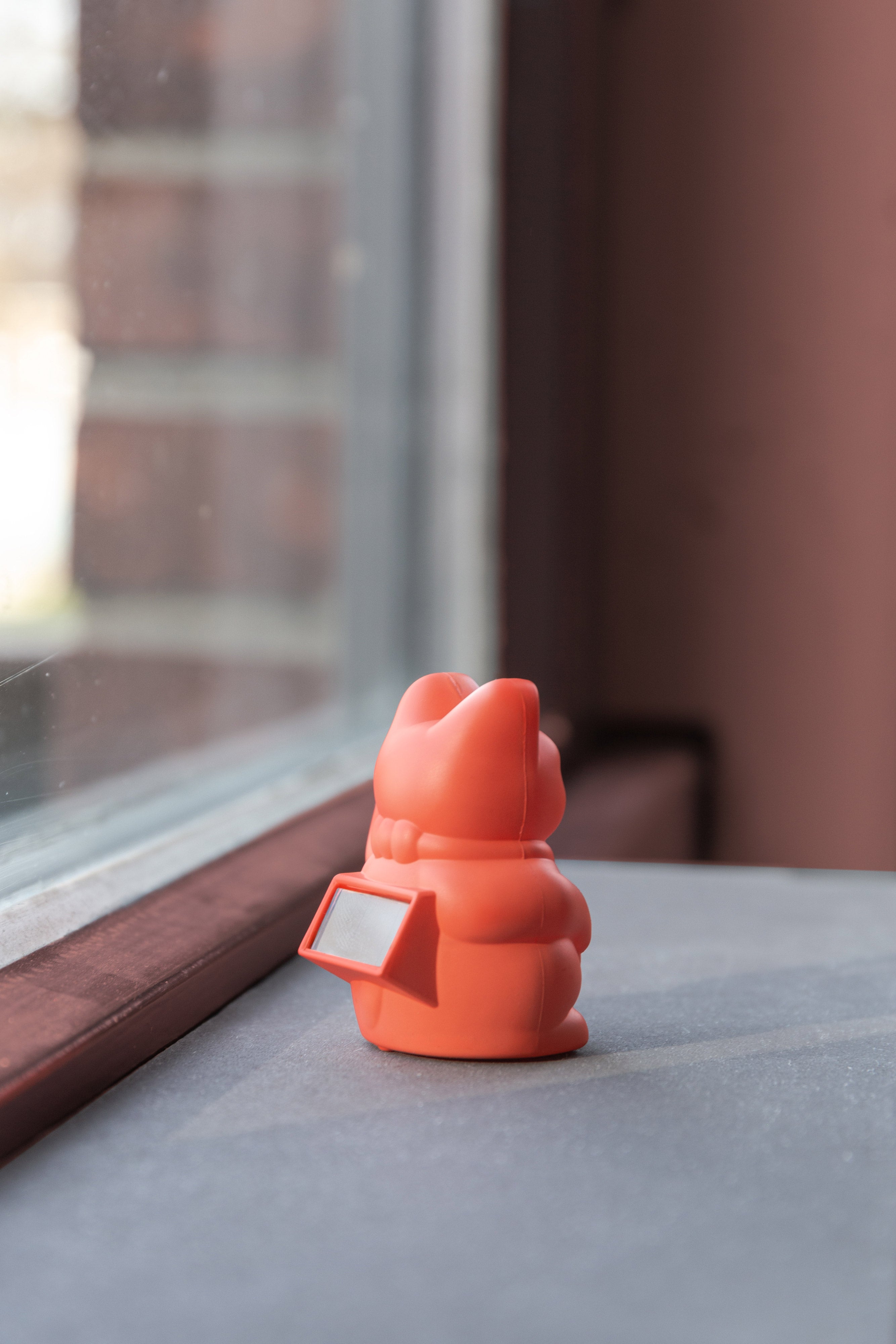 Lucky Cat solaire - néon orange