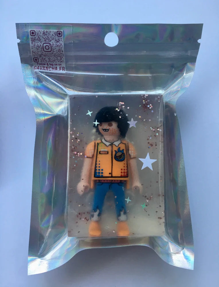 Savon avec figurine