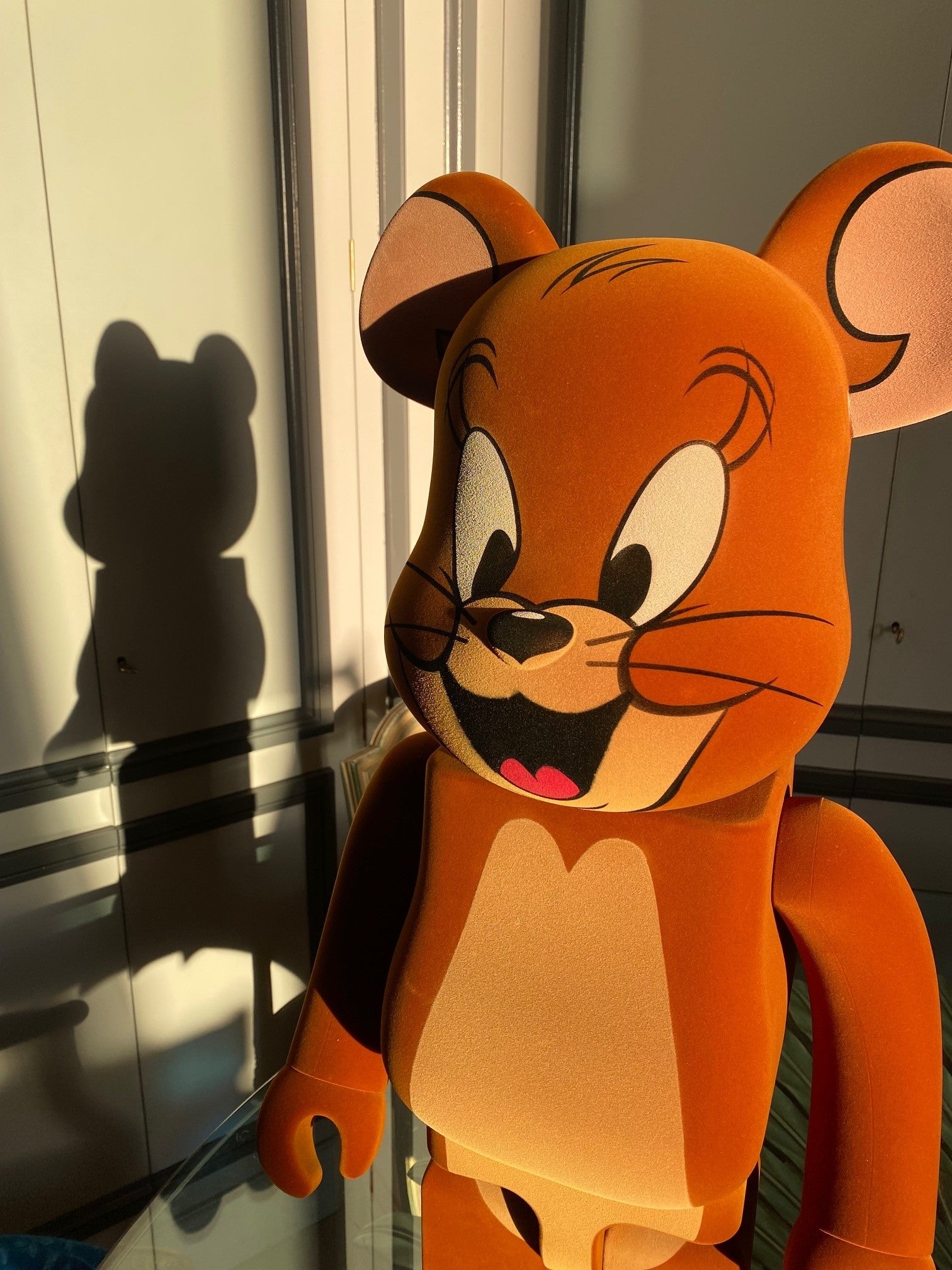 BEARBRICK 1000% JERRY FLOQUÉ - H 70 cm (TOM & JERRY)